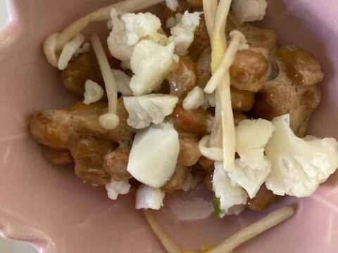 離乳食⁑ カリフラワーとえのき納豆